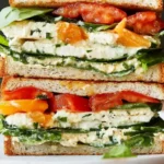 Geladene Gurken- & Avocado-Sandwich